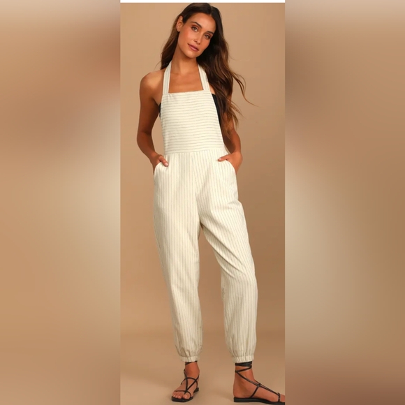 Lulus Pants - Lulu's Women's Beige Pinstripe Halter Jumpsuit (Nwt!)